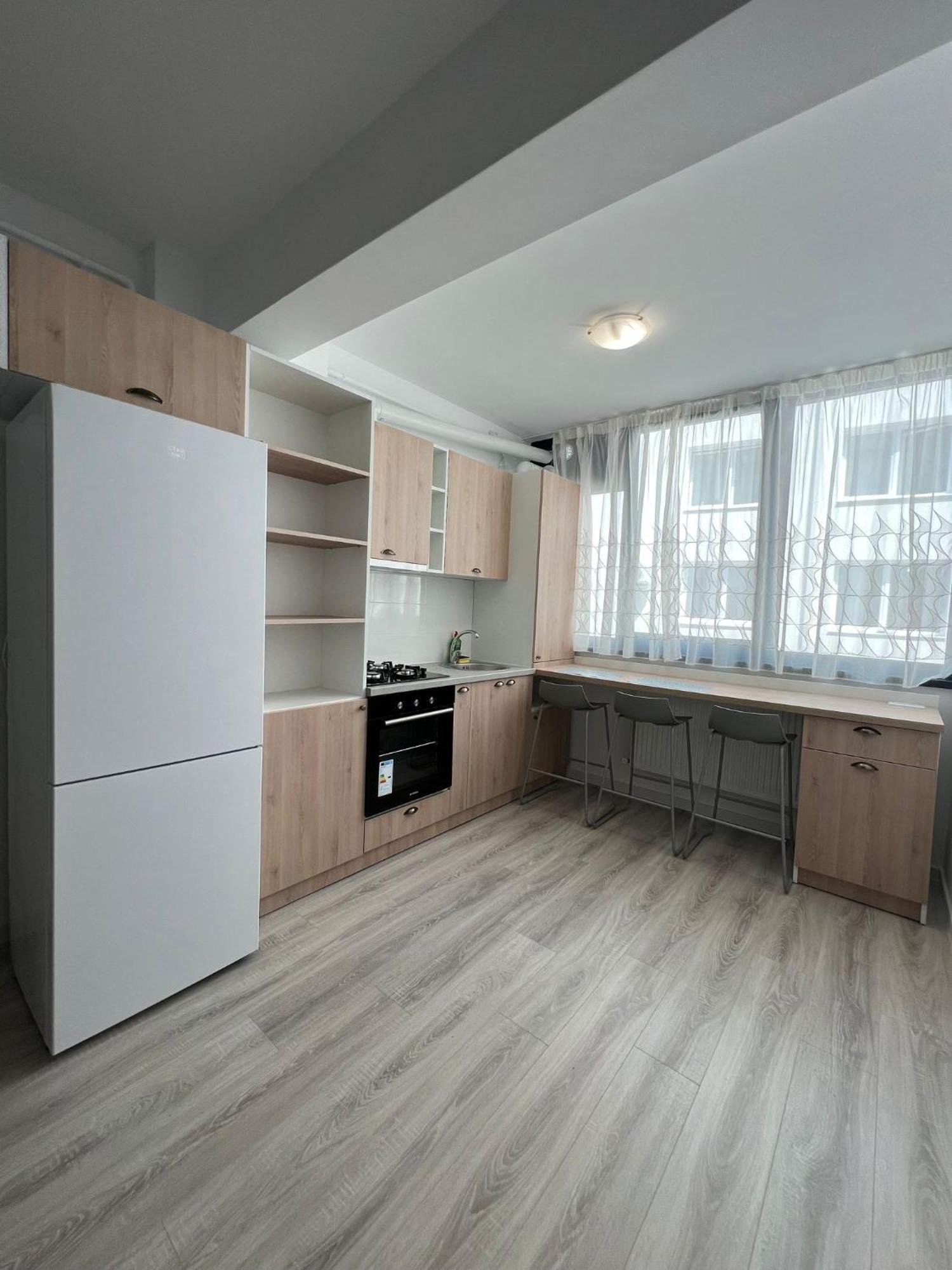 Sunny Accommodation Suceava Bagian luar foto
